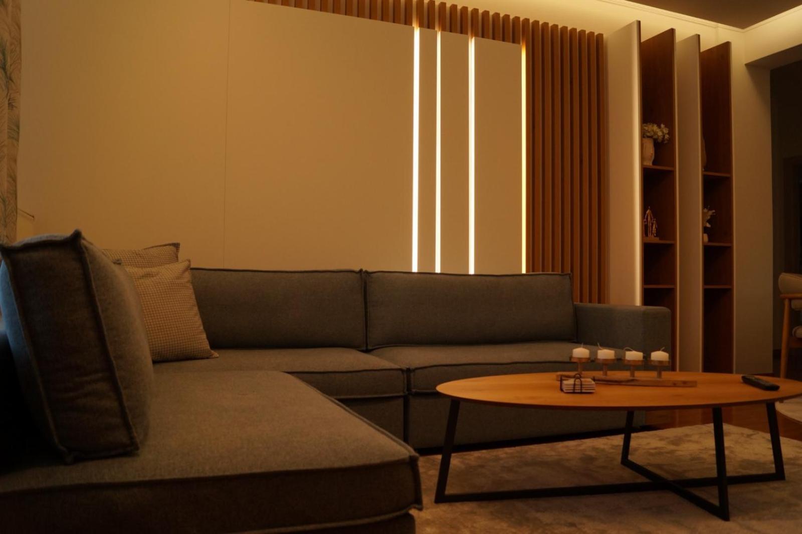 Daphne Luxury Apartment Kastoria Extérieur photo