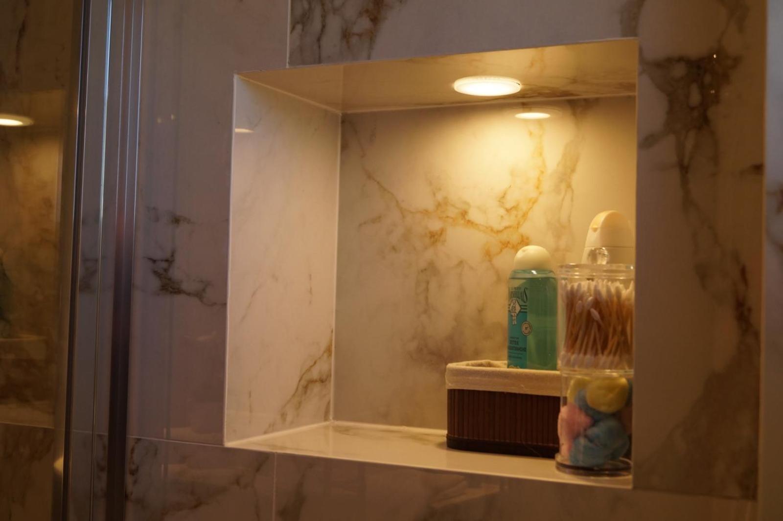 Daphne Luxury Apartment Kastoria Extérieur photo